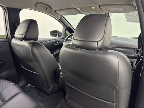 Used 2019 Nissan Leaf SL Plus w/ Protection Package image 31