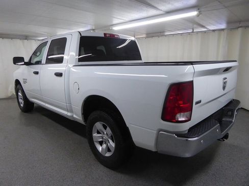 Used 2022 RAM 1500 Classic SLT w/ Electronics Group AWD/4WD image 4