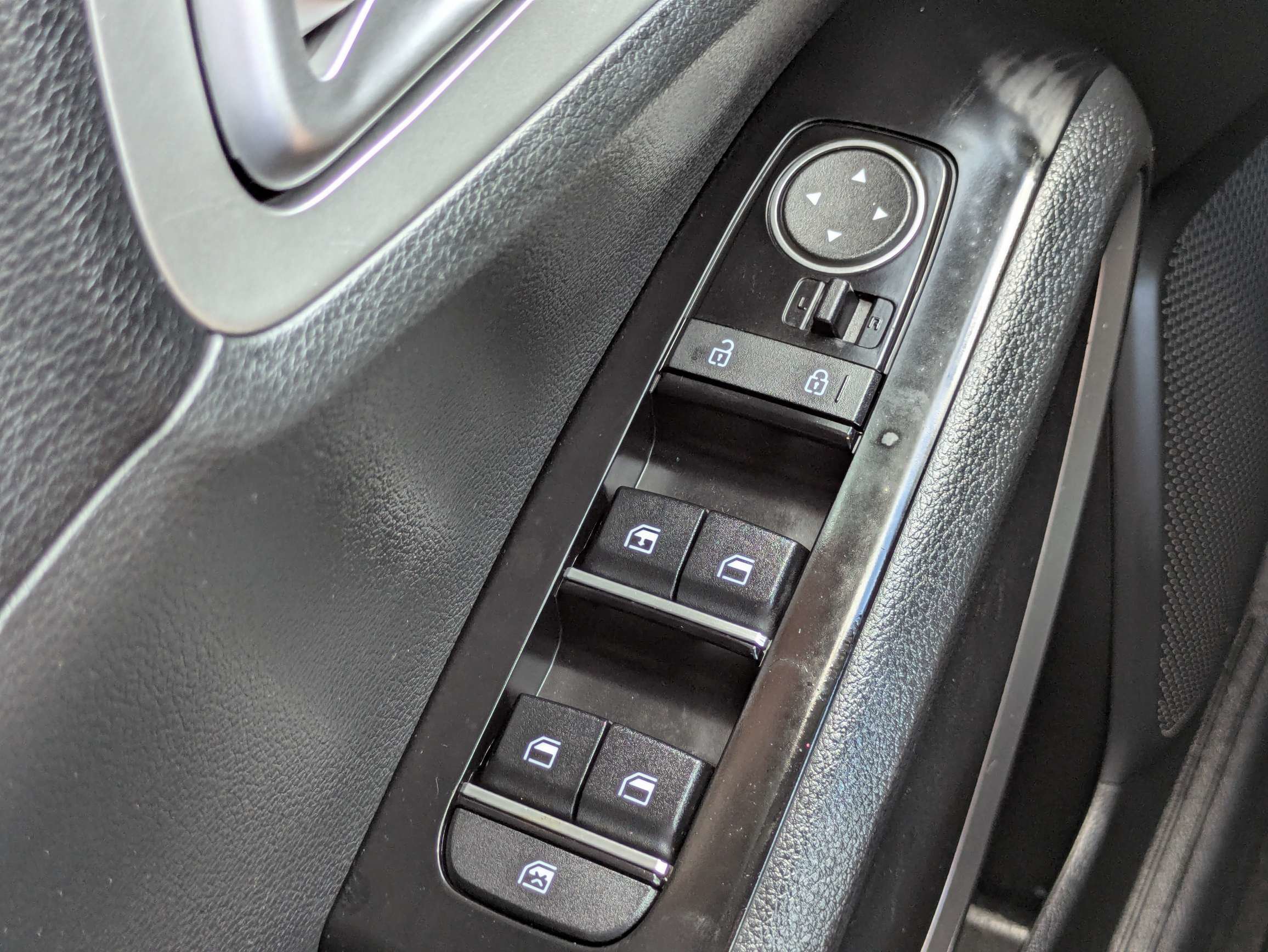 Certified 2024 Kia Soul LX w/ Option Group 015 FWD image 21