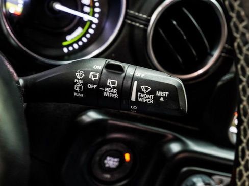 Used 2022 Jeep Wrangler Unlimited Sahara w/ Safety Group image 35