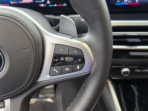 Used 2023 BMW 230i Coupe w/ M Sport Package RWD image 18