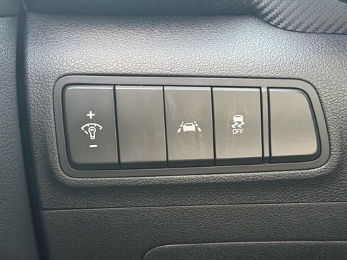 Used 2020 Hyundai Tucson SE FWD image 32