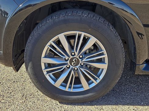 Used 2023 INFINITI QX80 Luxe w/ Cargo Package image 11