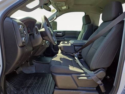 New 2025 GMC Sierra 2500 Pro w/ Convenience Package image 2