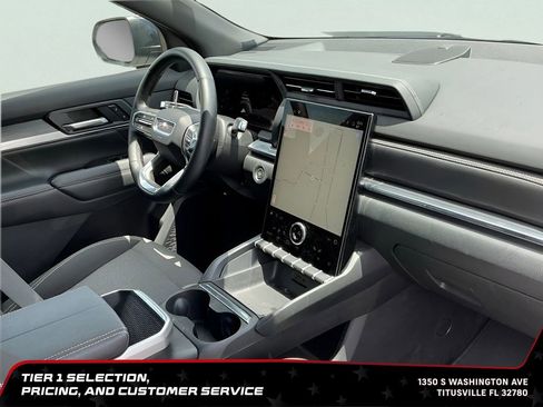 Used 2025 GMC Terrain Elevation AWD/4WD image 14