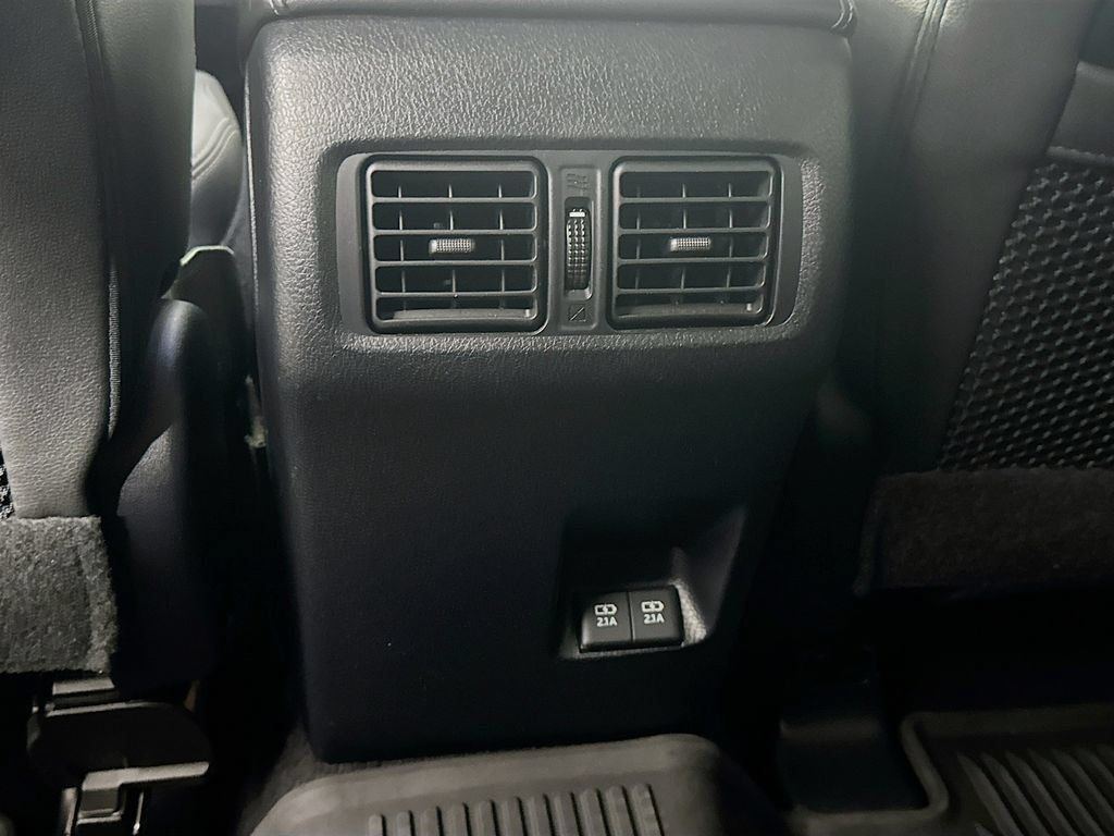 Used 2021 Toyota 4Runner SR5 Premium w/ Moonroof Package RWD image 27