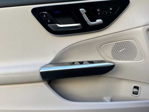 New 2026 Mercedes-Benz C 300 Sedan image 10