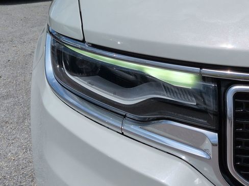 Used 2022 Jeep Wagoneer Series III w/ Premium Group I RWD image 10