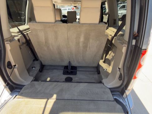 Used 2012 Land Rover LR4 HSE AWD/4WD image 45