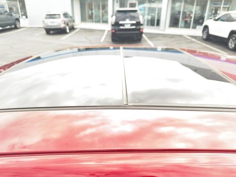 Used 2016 Chevrolet Impala LT w/ Leather Package image 8