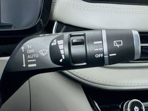 Used 2026 INFINITI QX60 Luxe w/ Cargo Package image 13