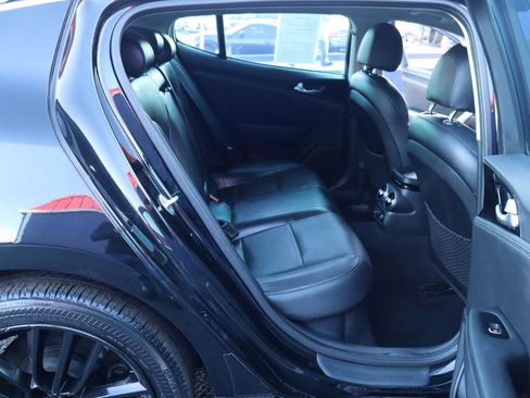 Used 2018 Kia Stinger image 31