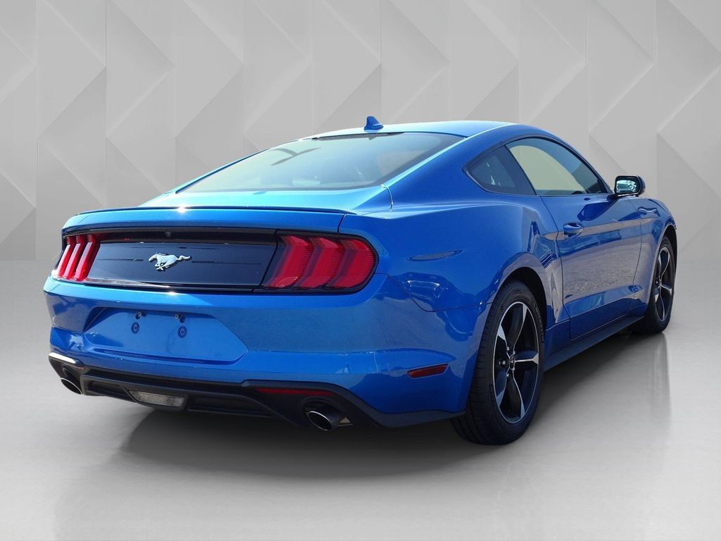 Used 2021 Ford Mustang Coupe RWD image 5