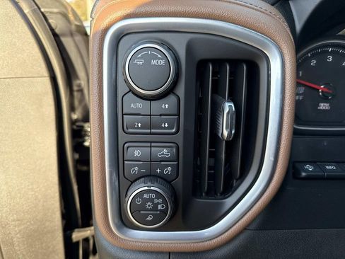 Used 2020 Chevrolet Silverado 1500 High Country w/ Technology Package image 42