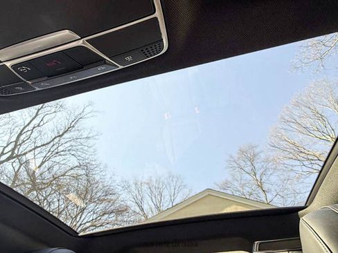 Used 2020 Mercedes-Benz S 560 4MATIC Sedan image 54