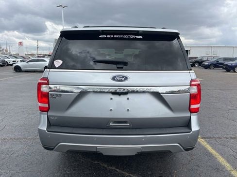 Used 2021 Ford Expedition Max XLT image 5