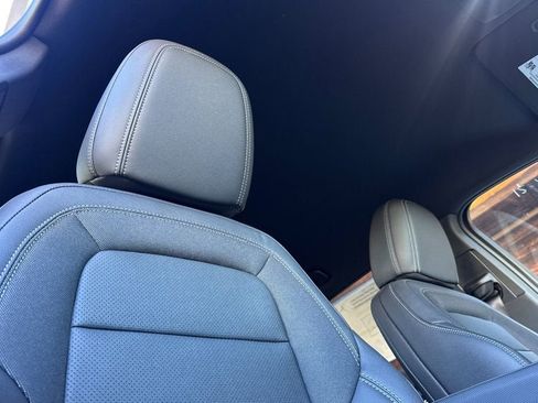 New 2026 Chevrolet Equinox EV LT w/ LPO, Blackout Package image 17