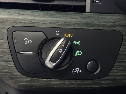 Used 2023 Audi A4 2.0T Premium Plus image 37