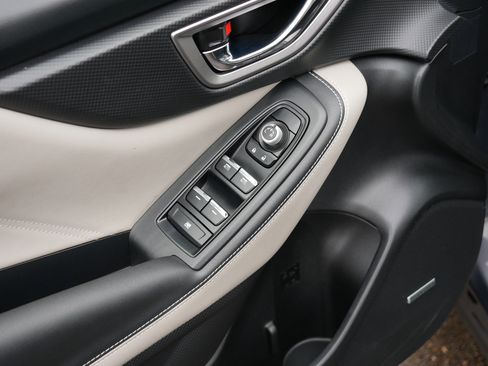 Used 2024 Subaru Forester Limited image 19