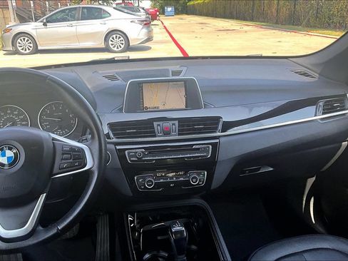 Used 2016 BMW X1 xDrive28i AWD/4WD image 8