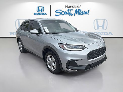 Used 2024 Honda HR-V LX image 1