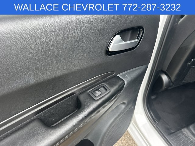 Used 2022 Dodge Durango SXT w/ Blacktop Package AWD/4WD image 11
