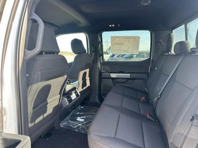 New 2025 Ford F150 XLT w/ Equipment Group 302A MID