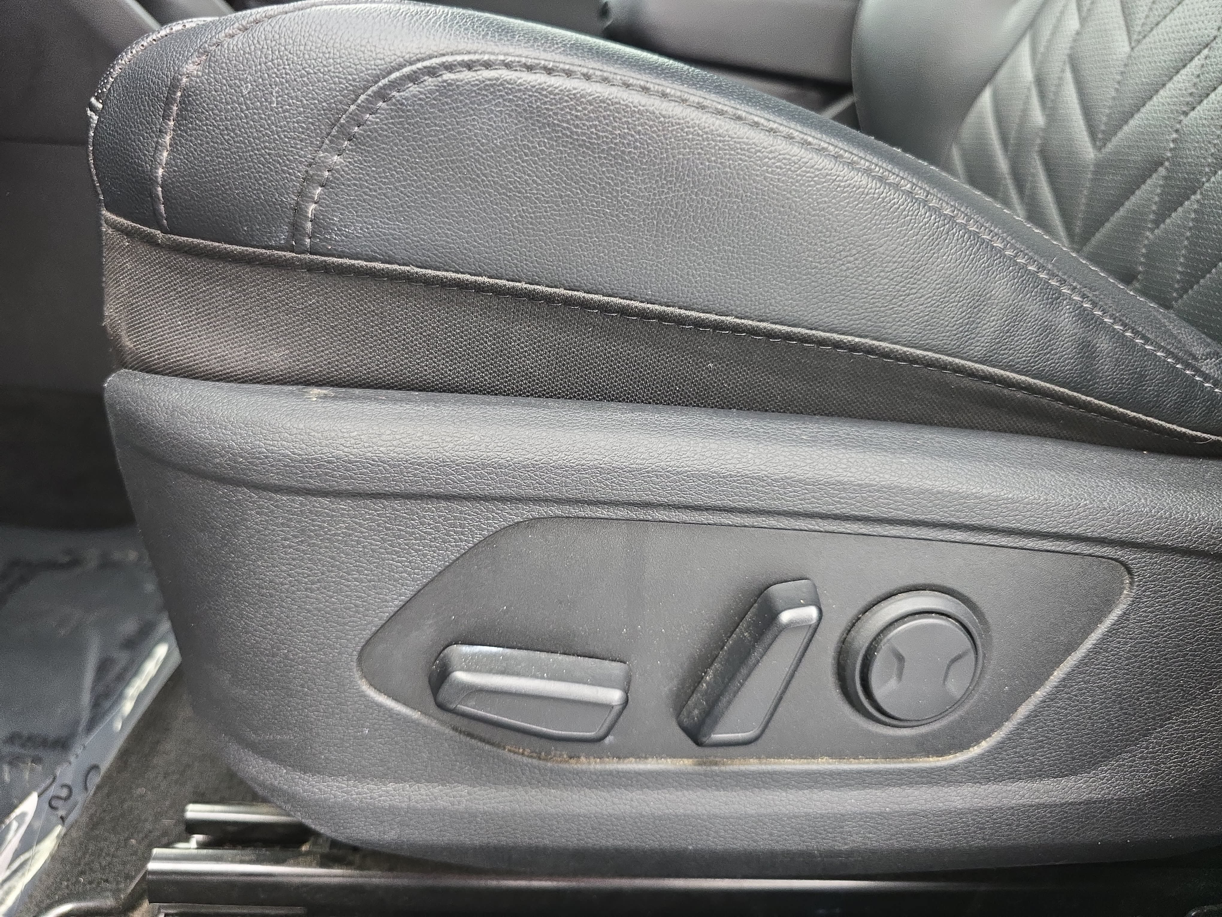 Used 2024 Kia Sportage X-Line AWD/4WD image 28