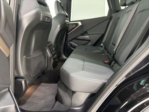 Used 2025 BMW X3 xDrive30i w/ Convenience Package image 17