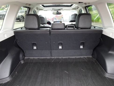 Used 2015 Subaru Forester 2.0XT Touring AWD/4WD image 9