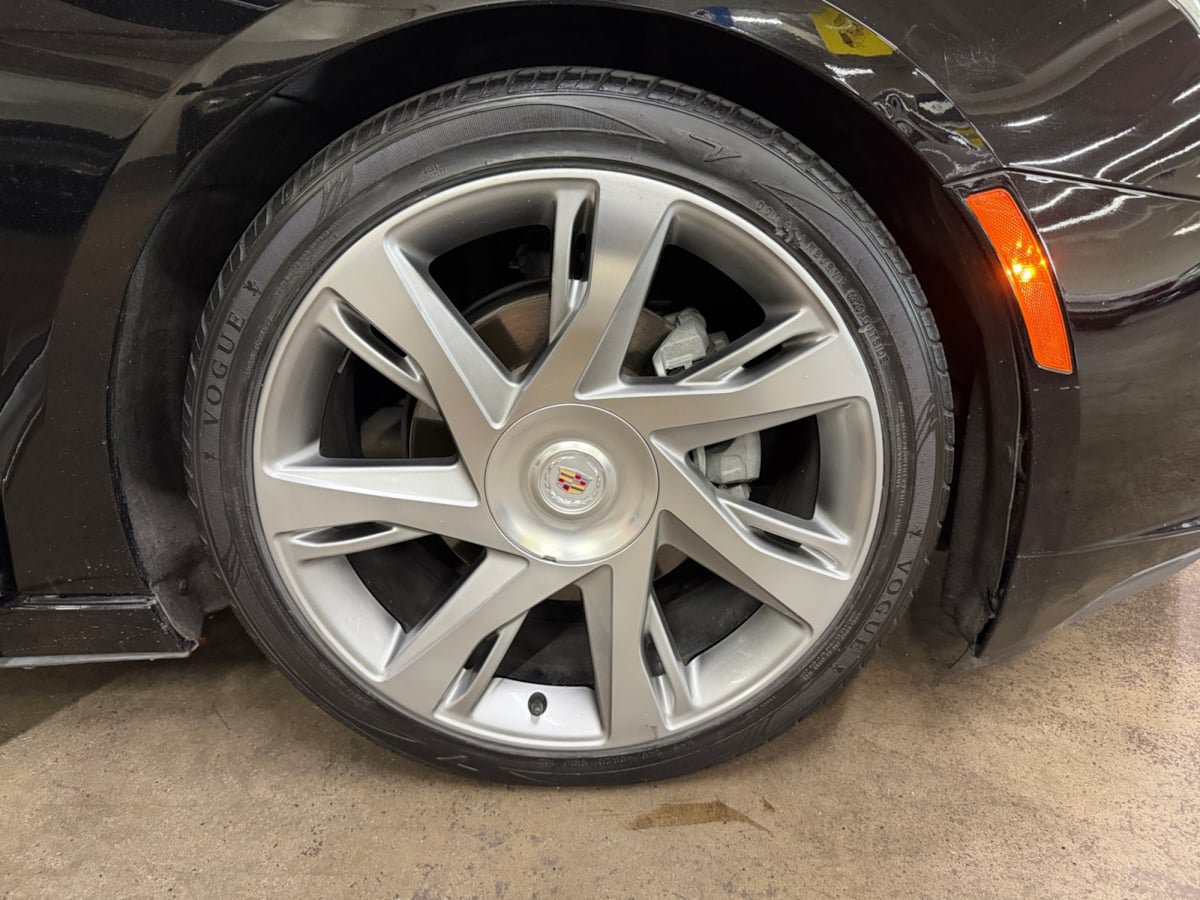 Used 2014 Cadillac ELR w/ Luxury Package FWD image 24