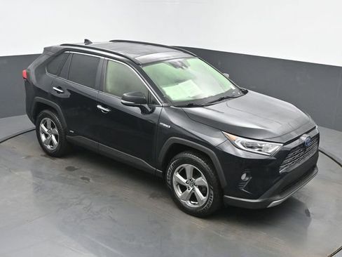 Used 2020 Toyota RAV4 Limited image 44
