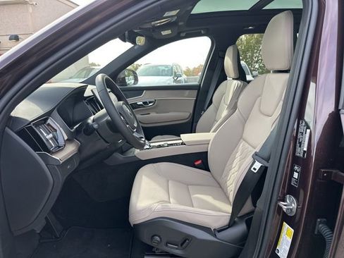 New 2026 Volvo XC90 B6 Core w/ Protection Package Premier AWD/4WD image 14