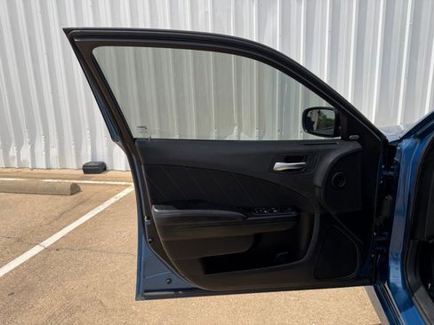 Used 2023 Dodge Charger R/T w/ Blacktop Package RWD image 20