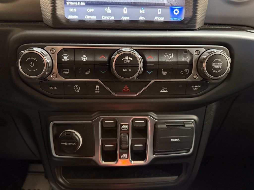 Used 2021 Jeep Gladiator Sport AWD/4WD image 18