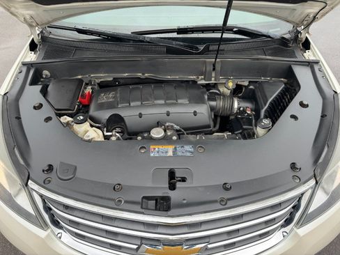 Used 2014 Chevrolet Traverse LT FWD image 26