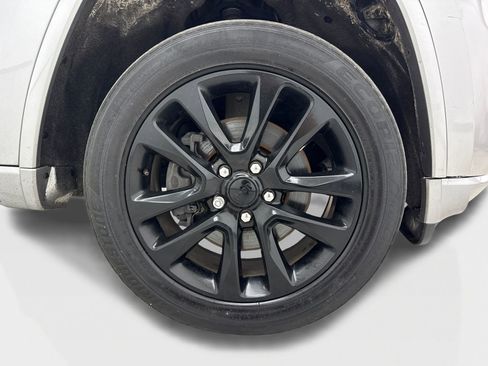 Used 2021 Jeep Grand Cherokee Laredo X AWD/4WD image 50