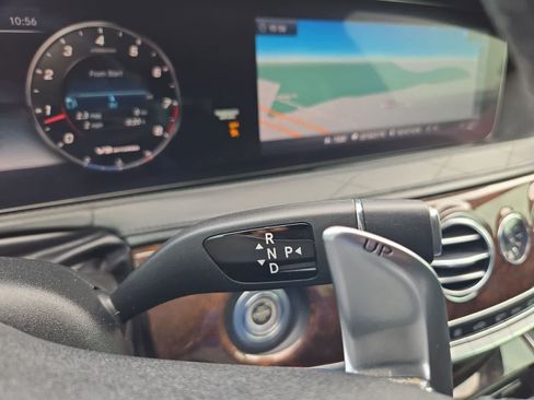 Used 2018 Mercedes-Benz S 63 AMG S 4MATIC Sedan image 32