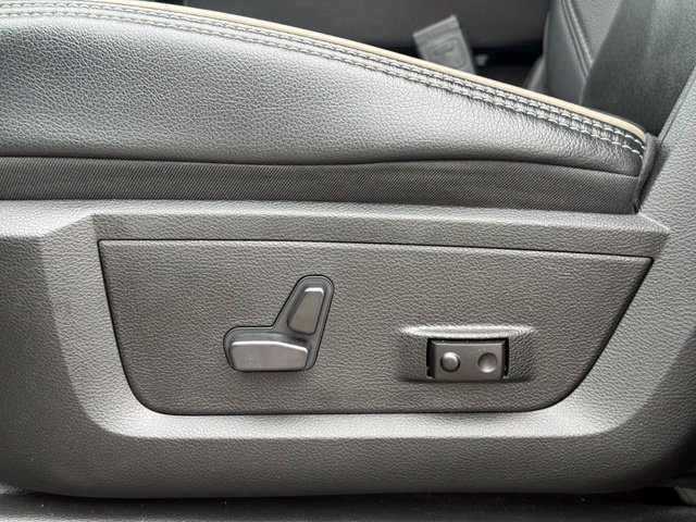 Used 2024 RAM 2500 Laramie w/ Safety Group AWD/4WD image 14
