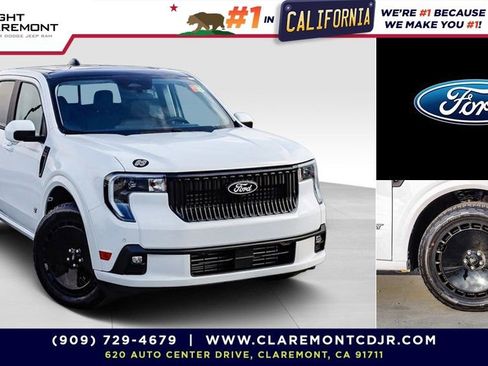 Used 2025 Ford Maverick Lobo image 1