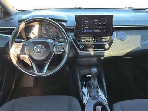 Used 2024 Toyota Corolla SE image 16