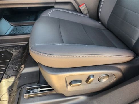 New 2026 GMC Hummer EV SUV image 17