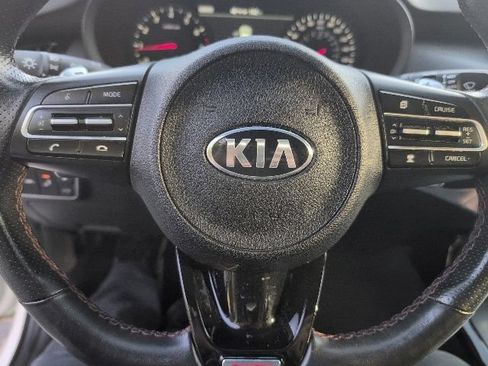 Used 2020 Kia Stinger GT2 AWD/4WD image 24