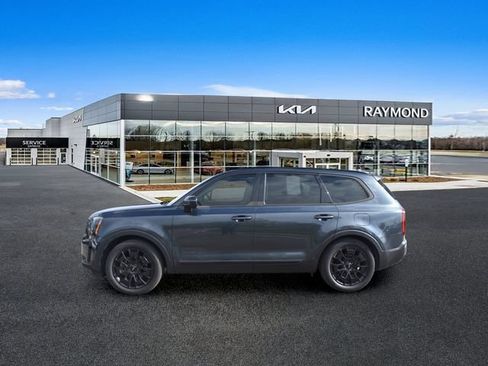 Used 2022 Kia Telluride EX w/ EX Premium Package AWD/4WD image 7
