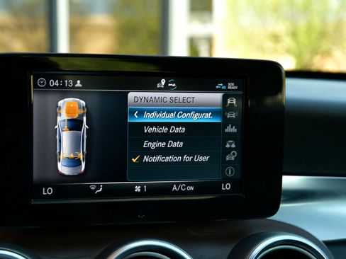 Used 2019 Mercedes-Benz C 300 4MATIC Sedan image 18