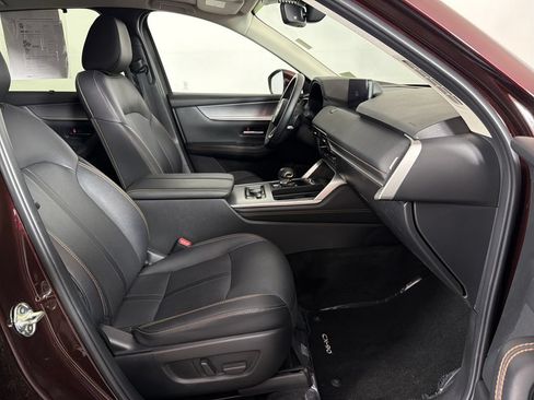 Used 2024 MAZDA CX-90 Plug-In Hybrid w/ Premium Pkg AWD/4WD image 23