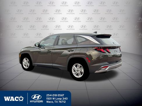 New 2026 Hyundai Tucson SE image 4