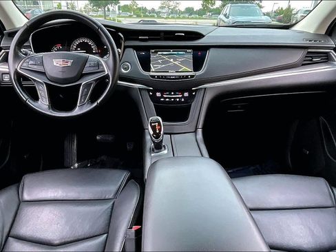 Used 2019 Cadillac XT5 Luxury FWD image 21