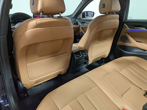 Certified 2022 BMW 530i xDrive w/ M Sport Package image 44