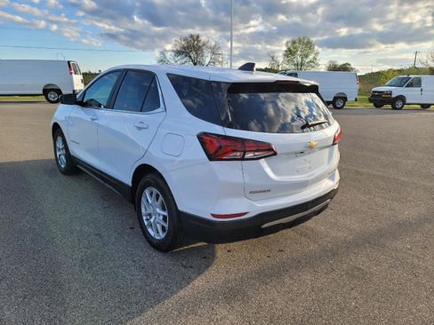 Used 2023 Chevrolet Equinox LT FWD image 3